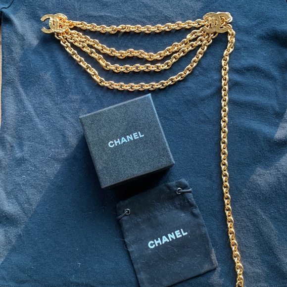 CHANEL 💛 Vintage RARE Gold Tone Chunky CC Logo 5 Chain Link Belt Necklace  🖤 - Picture 2 of 12